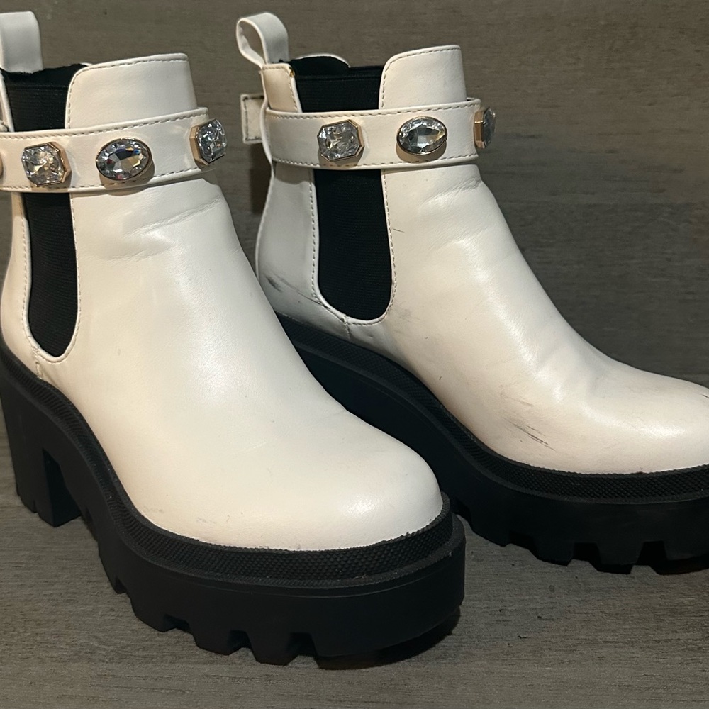 Soda White and Black Ankle Boots with Chunky Platform
